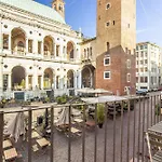 Casa Margherita Basilica View & Terrace