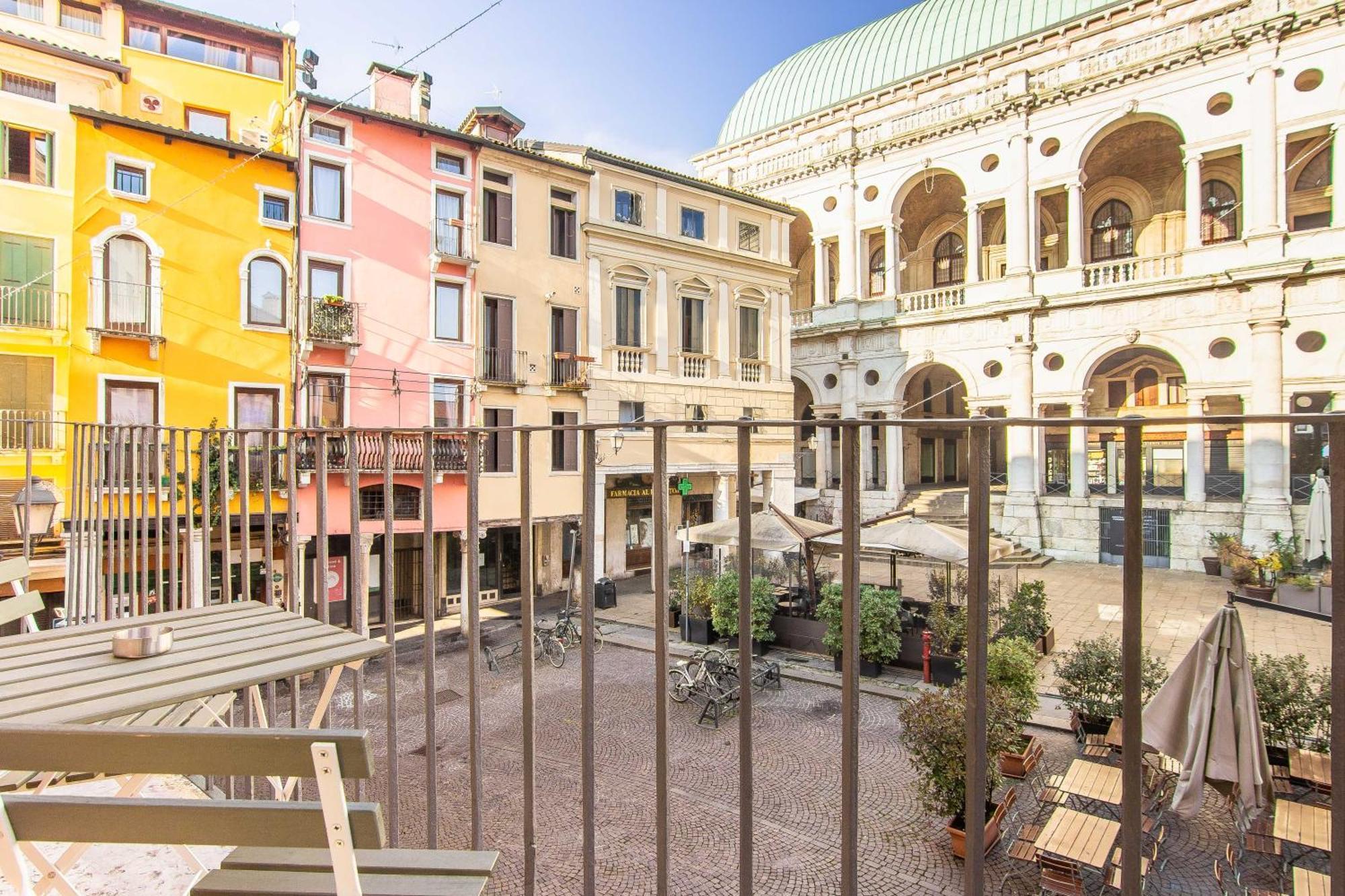 Casa Margherita Basilica View & Terrace *